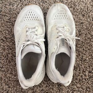 Women’s Hoka Kawana 2